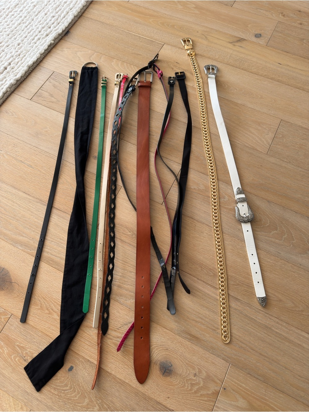 14 women’s Belts - Black, Brown, White, Green size small medium